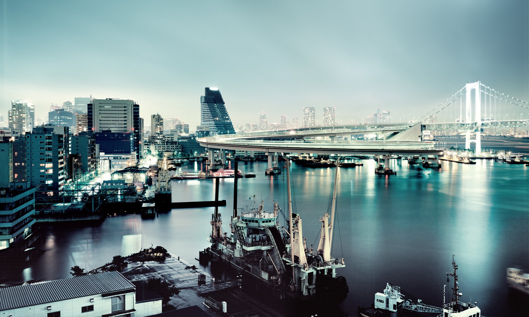 tokio japón puente del arco iris