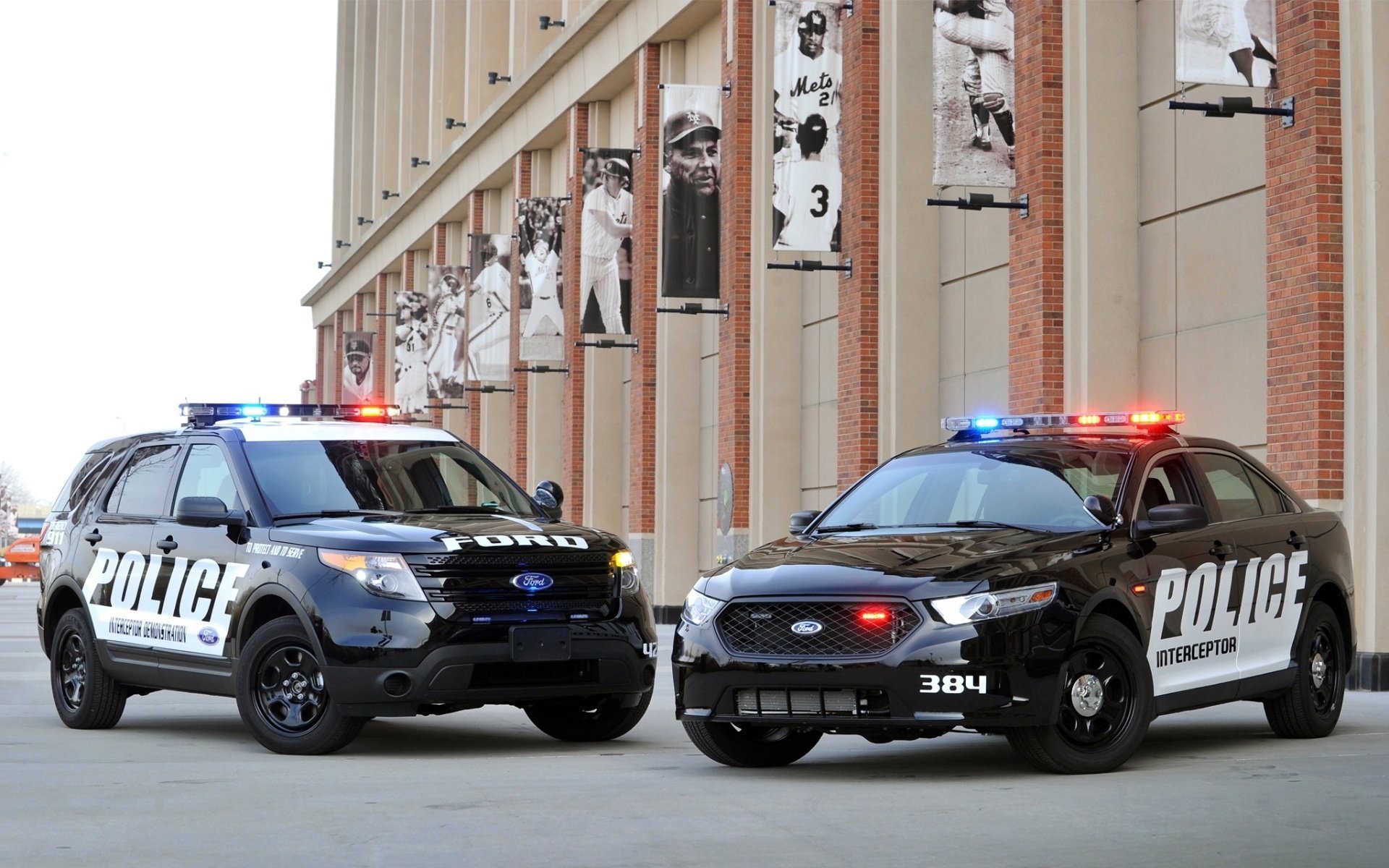 ford taurus explorer police interceptor sedan ford