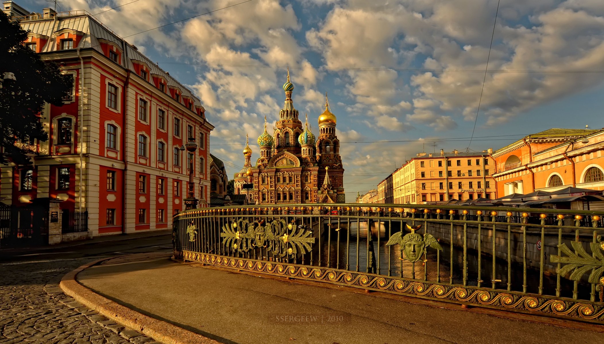 avior on the blood st. petersburg embankment serg-sergeew