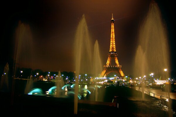 Frankreich Paris Turm Nachtlichter