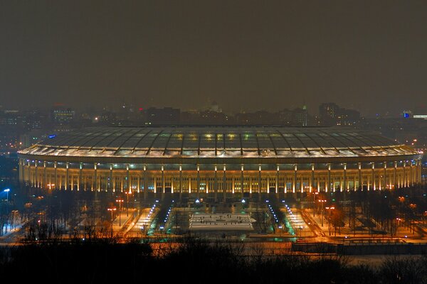 Sportarena in Moskau abstraktes Bild am Abend