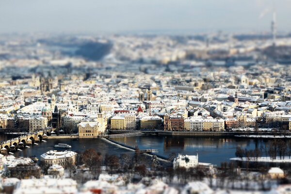 Prague. Hiver, ville enneigée