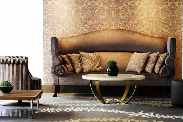 Exclusive Baroque sofa