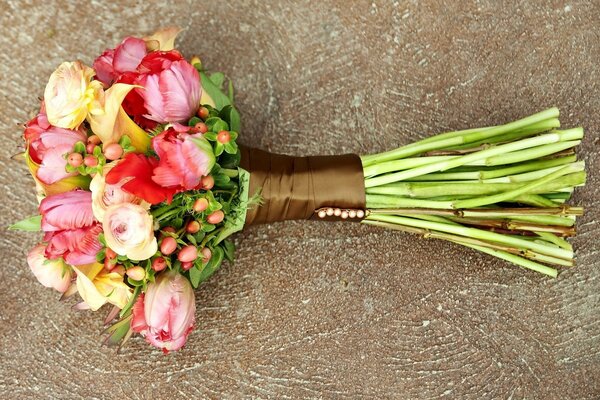 Beau bouquet de Ranunculus pour cadeau