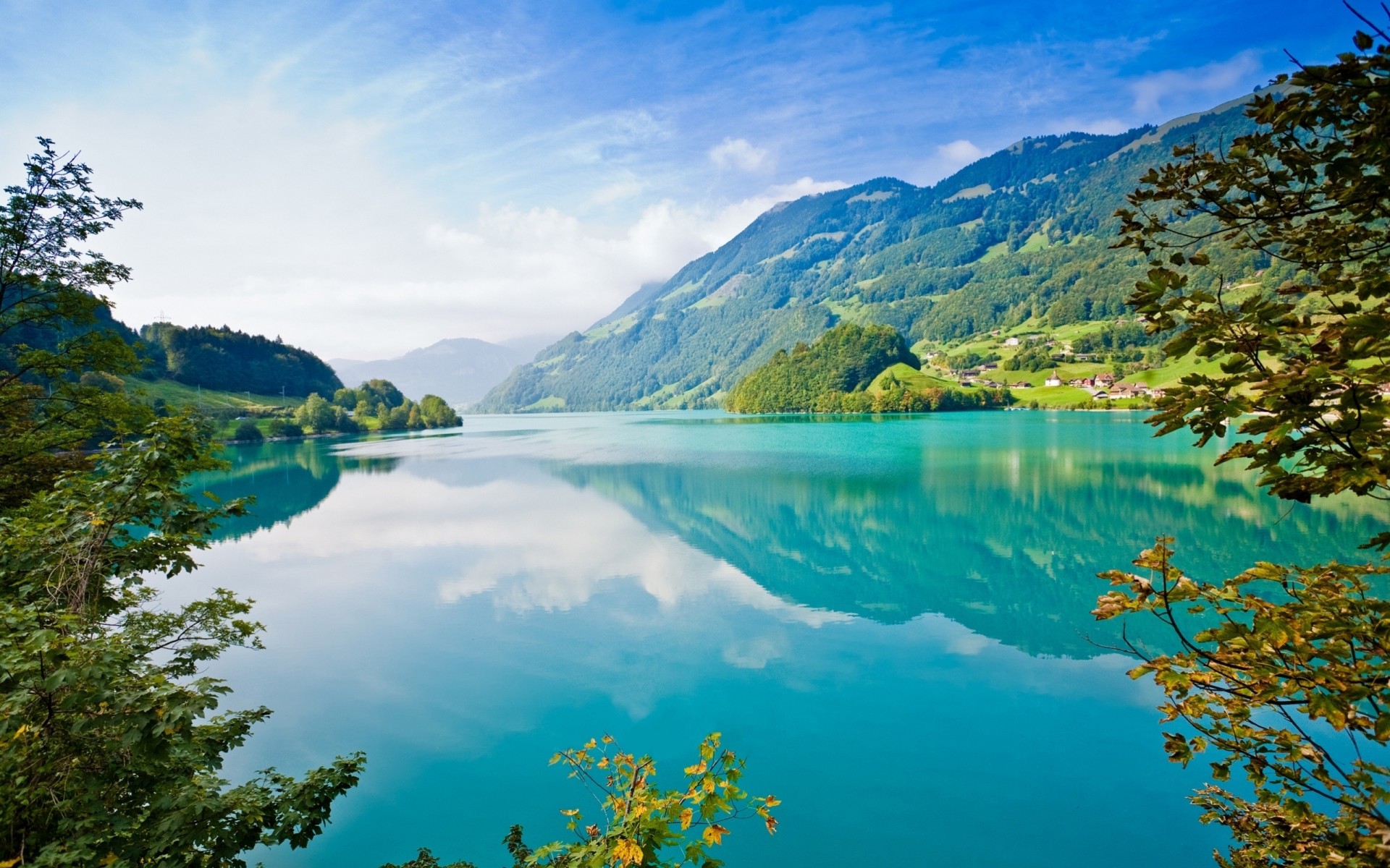 blau reflexion see bäume sommer licht himmel hell berge küste zweig