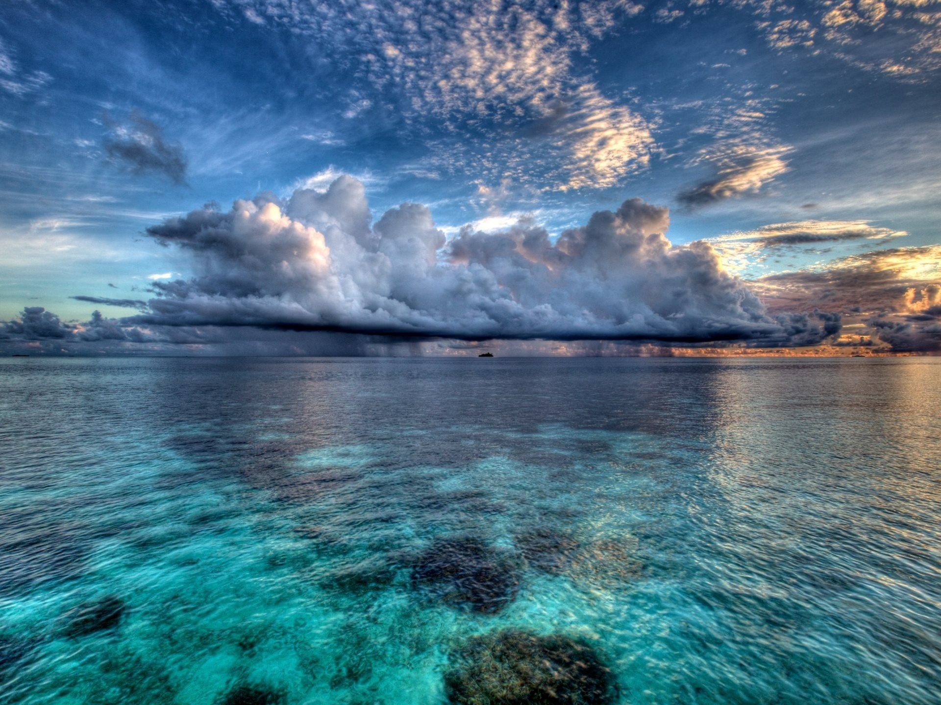 ciel maldives nuages