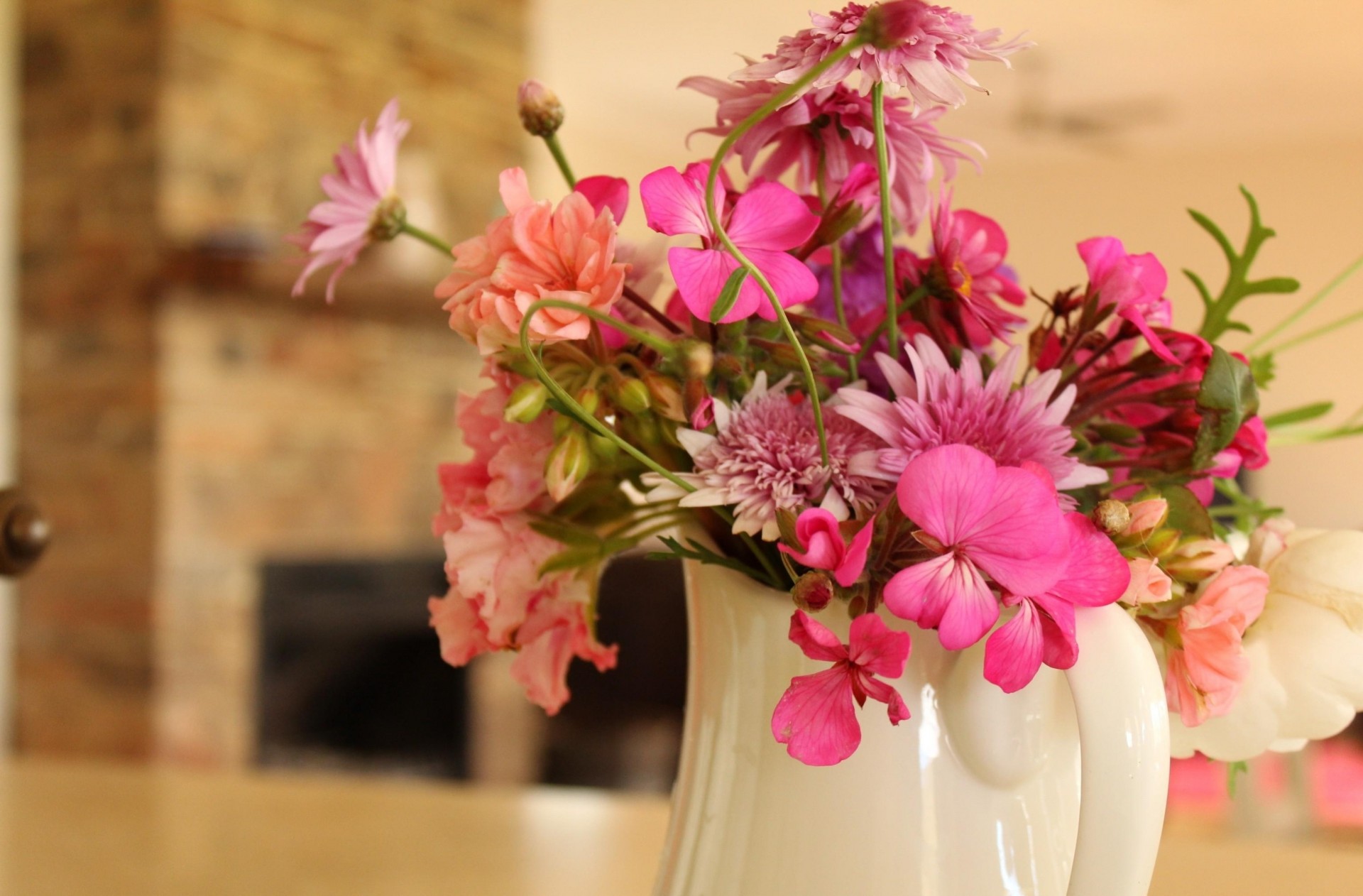 bouquet chrysanthemum gerbera close up pitcher