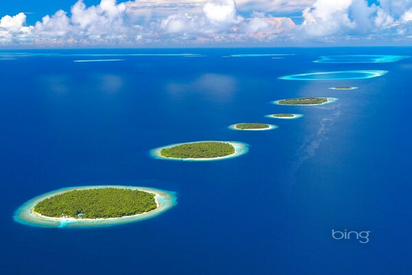 Islas paradisíacas en el océano