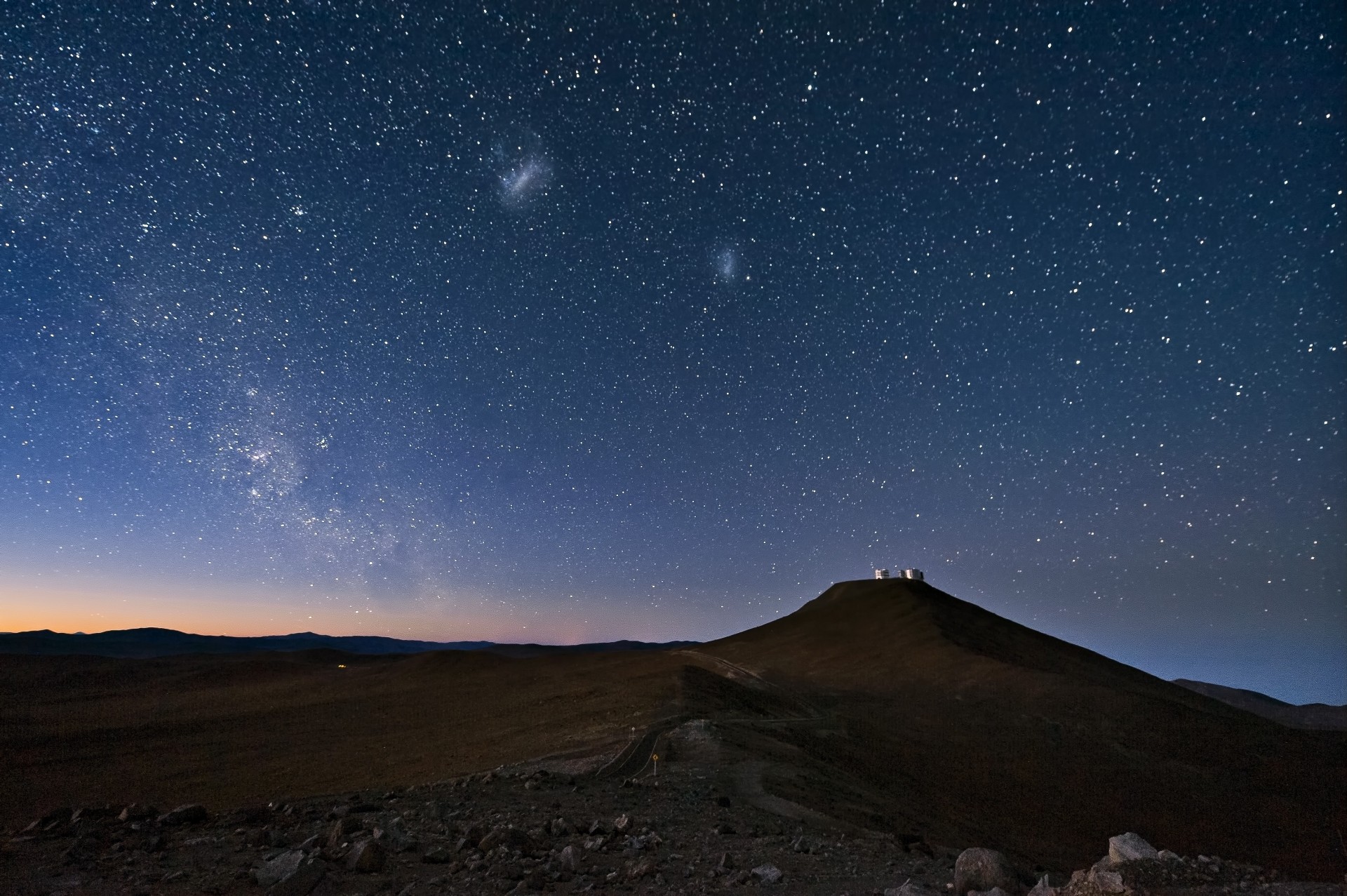 notte cielo montagna sabbia deserto costellazioni