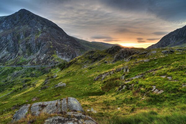 Sunrise in the mountain steppes of Great Britain