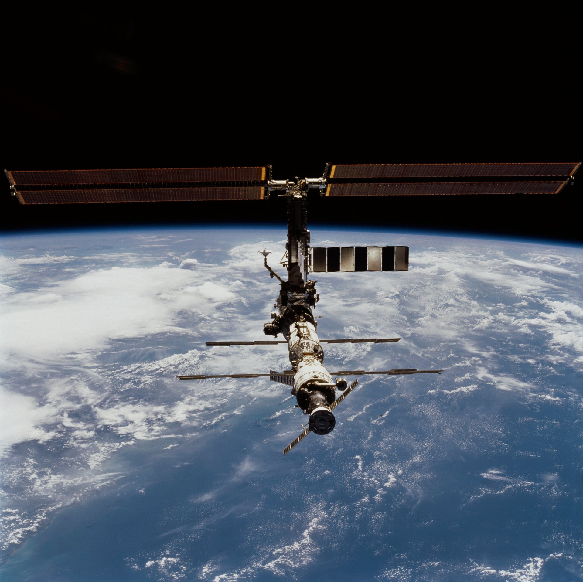 iss terre espace