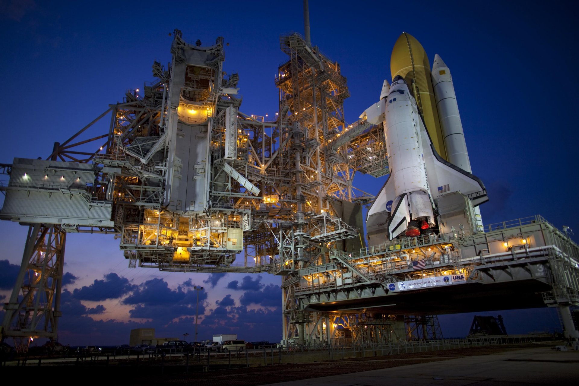 launch complex spaceport shuttle discovery twilight