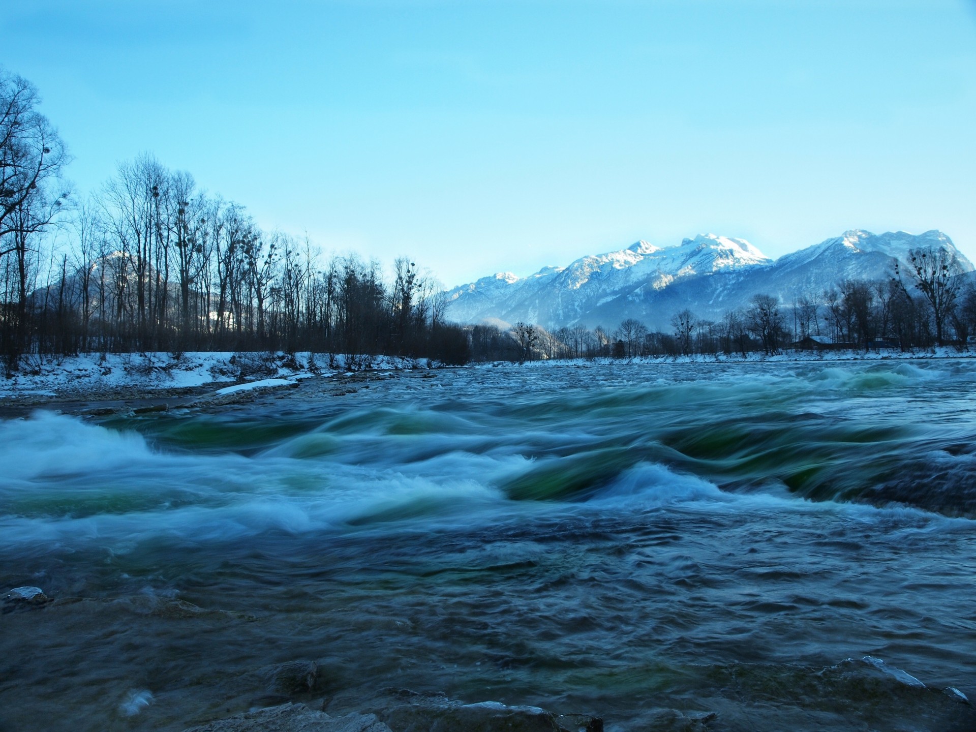 berge natur bäume fluss wasser