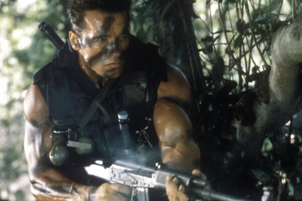 Commandos Arnold Schwarzenegger dans le rôle-titre