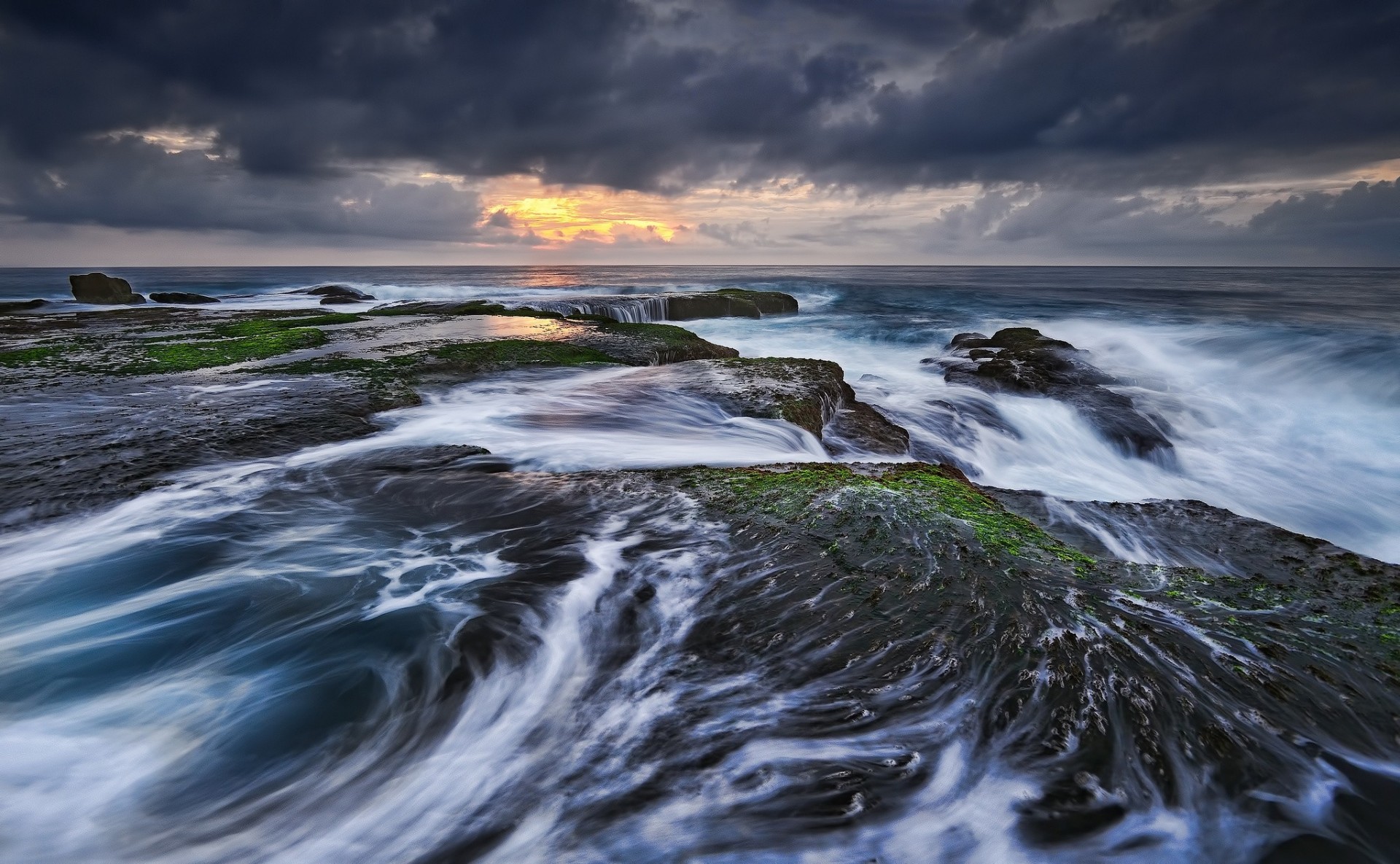 tones sydney waves coast sea tasman sea australia