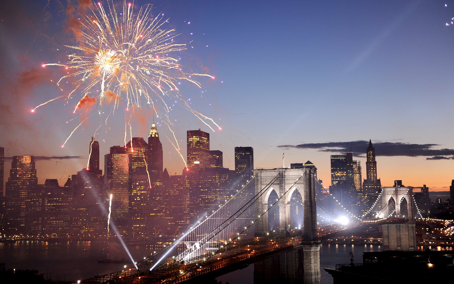 fireworks usa new york brooklyn bridge салют фейерверк америка