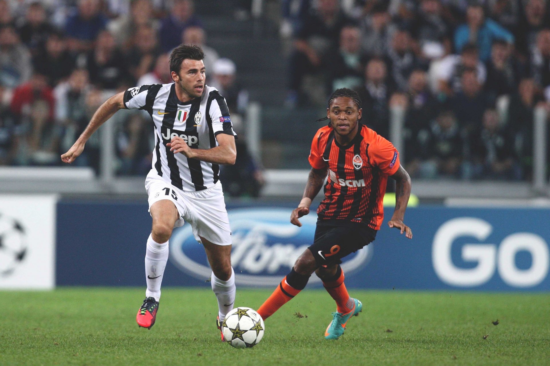 schachtjor donezk juventus turin fußball spiel sport luiz adriano andrea barzagli