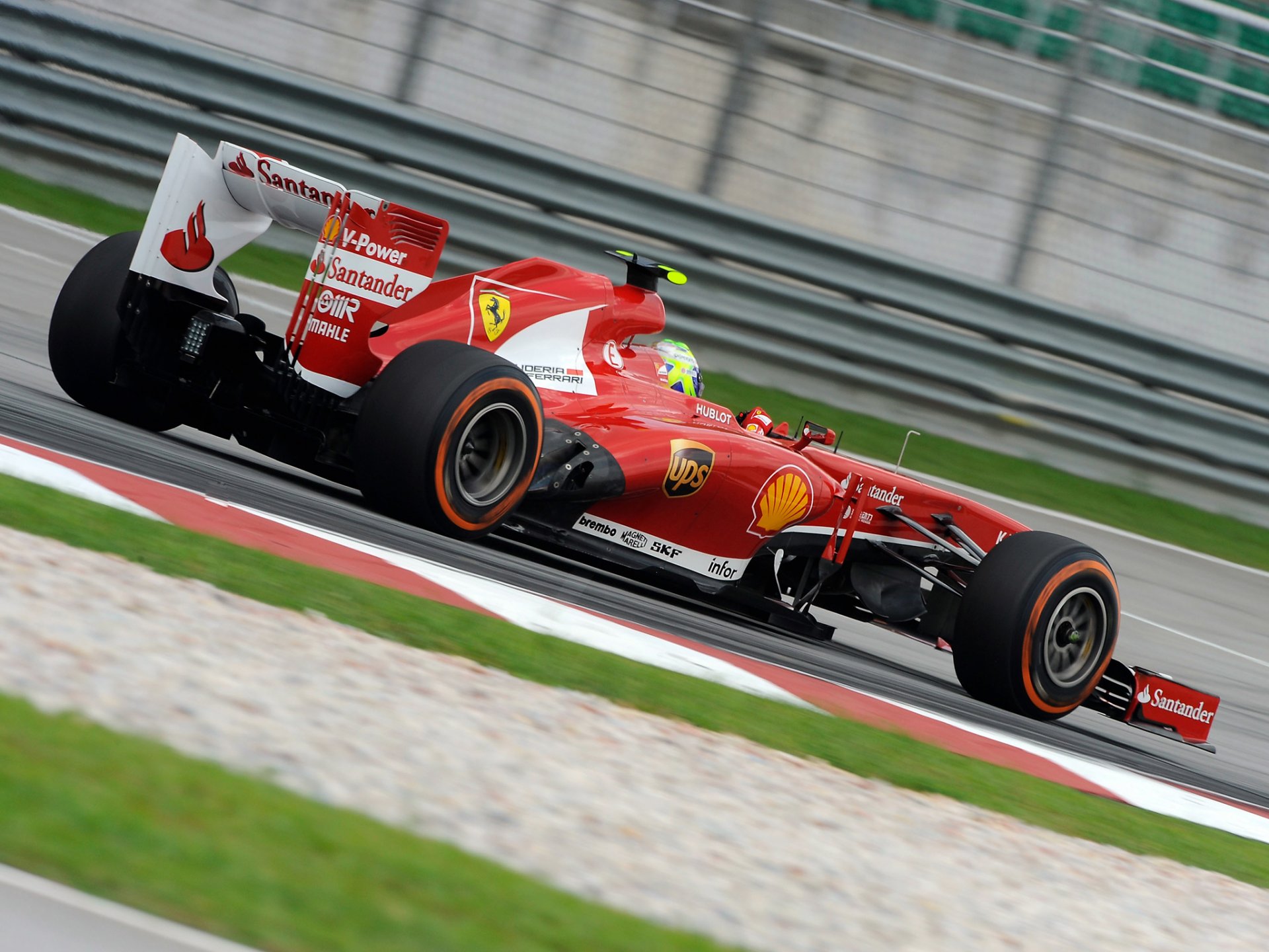 ferrari f138 sport bolid czerwony