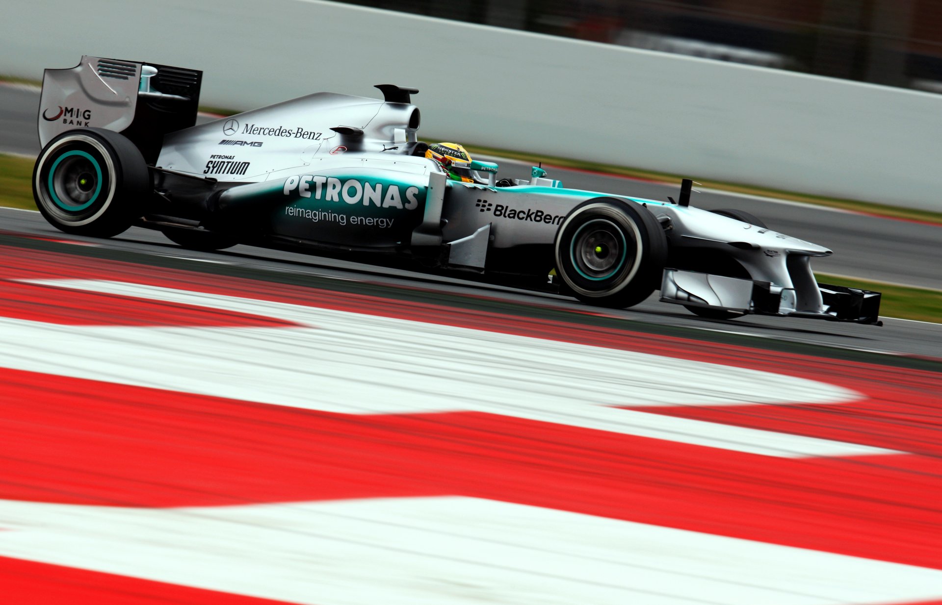 fórmula amg mercedes-benz w04 lewis hamilton petronas blackberry