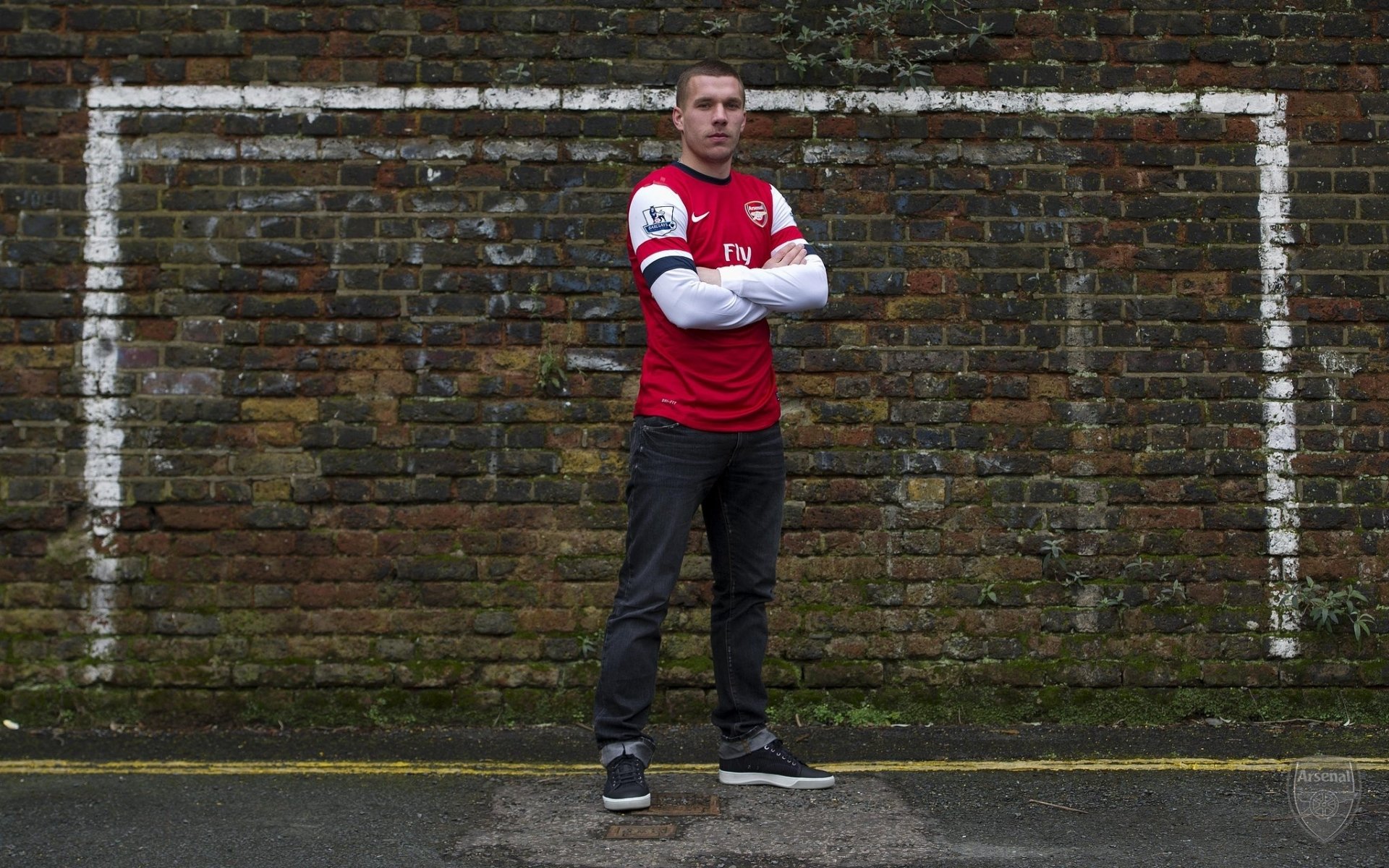 lukas podolski footballer arsenal football club gunners goal background