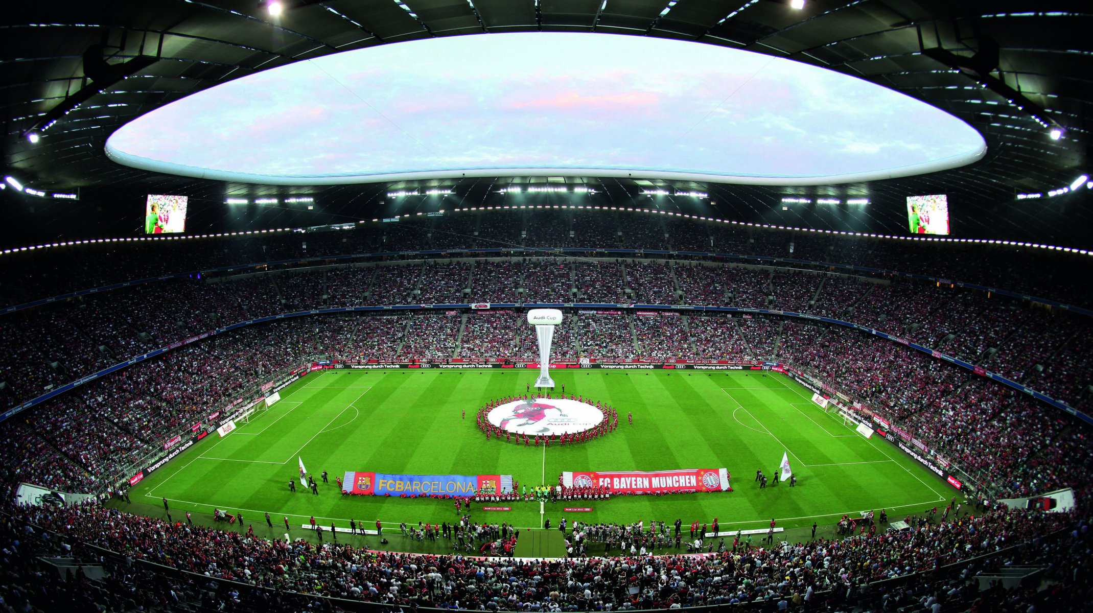 allianz arena allianz arena barcellona bayern partita gioco campo