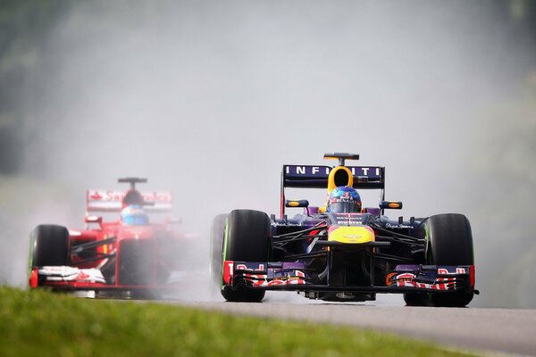 El Toro rojo de Ferrari lidera