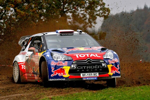 El coche creativo de Citroën en el Rally