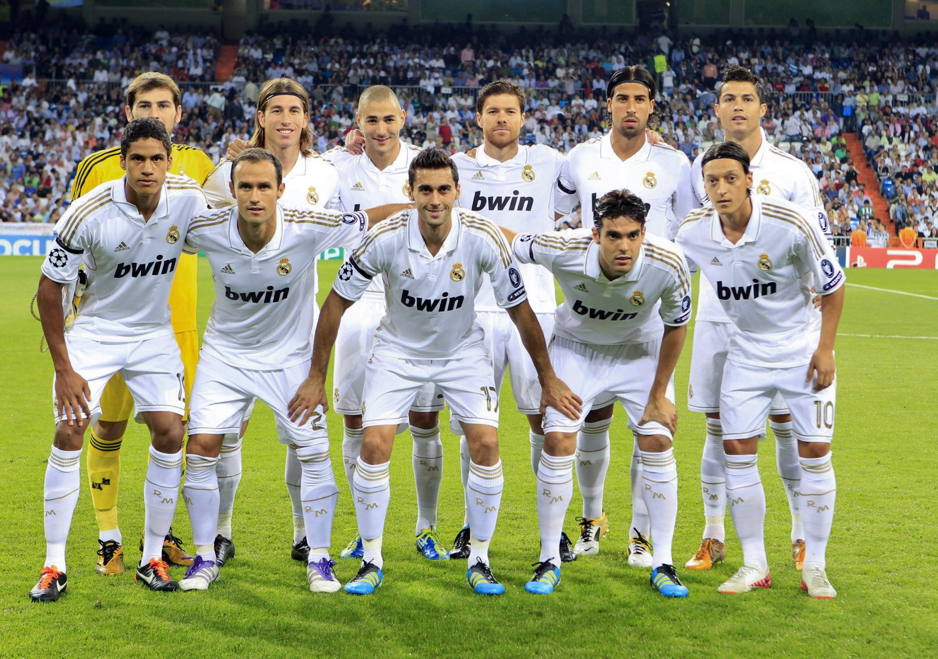 real madrid ronaldo cr7 kaká casillas s. ramos ozil varane benzema arbeloa khedira carvalho alonso equipo