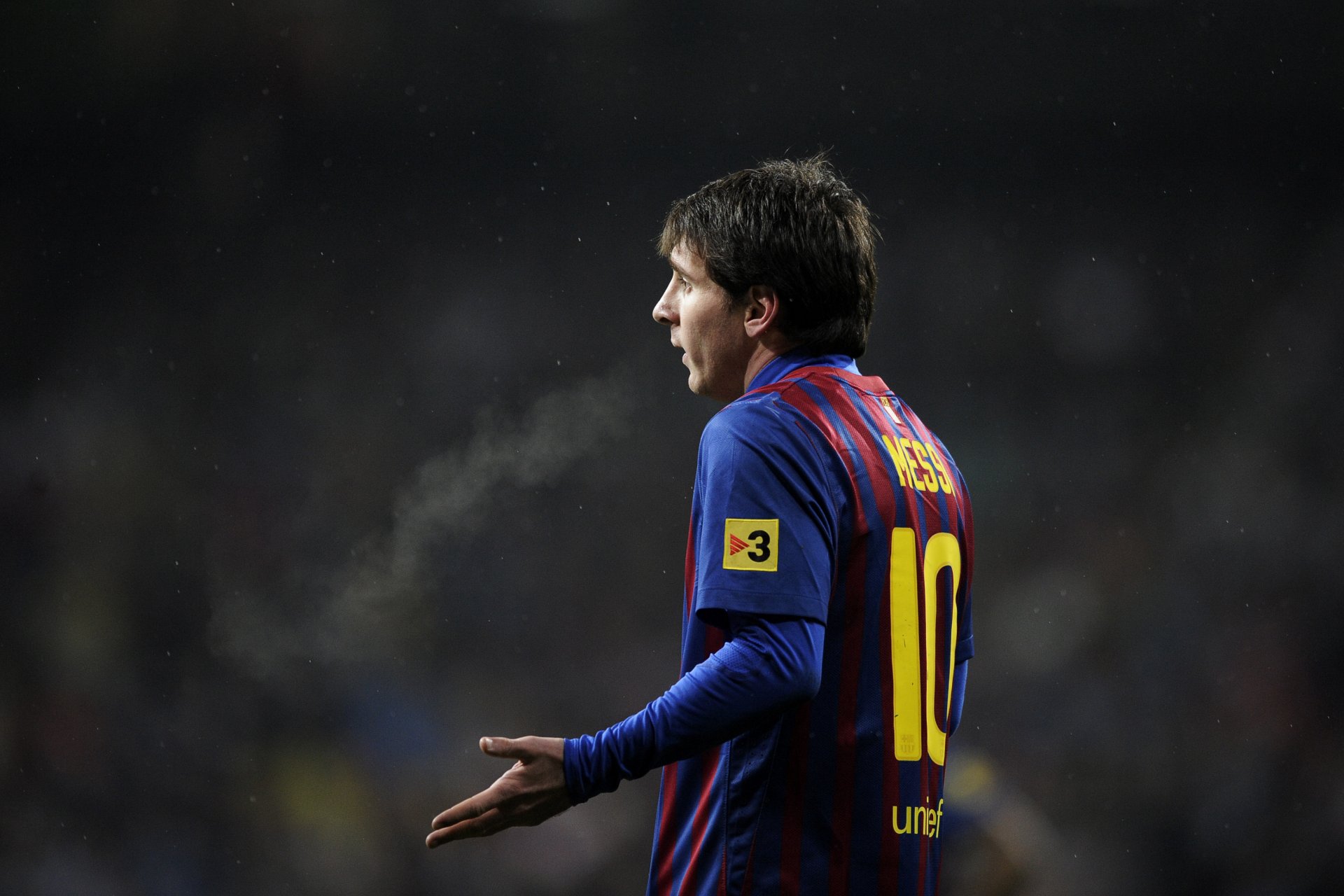 lionel messi messi lion barcelona fc barcelona club uniform footballer player football