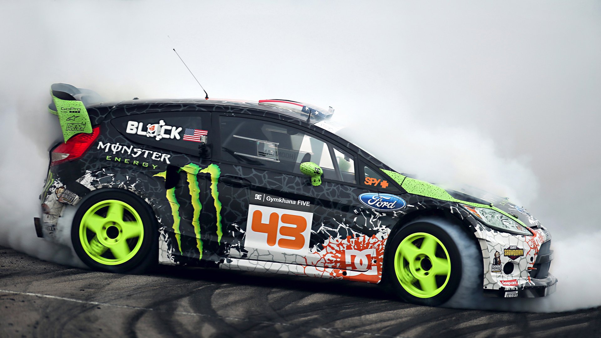 ford fiesta deriva tuning coche deportivo ken block monster energy gymkhana humo