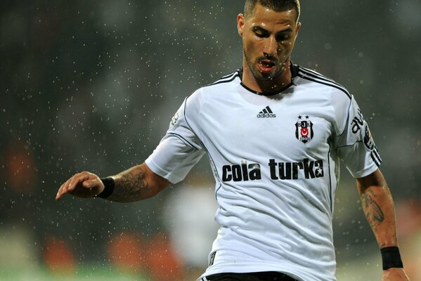 Super soccer player ricardo quaresma