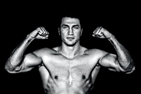 Campeón de boxeo con una mirada dura-Vladimir Klitschko