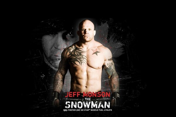 Jeff Monson z nagim torsem