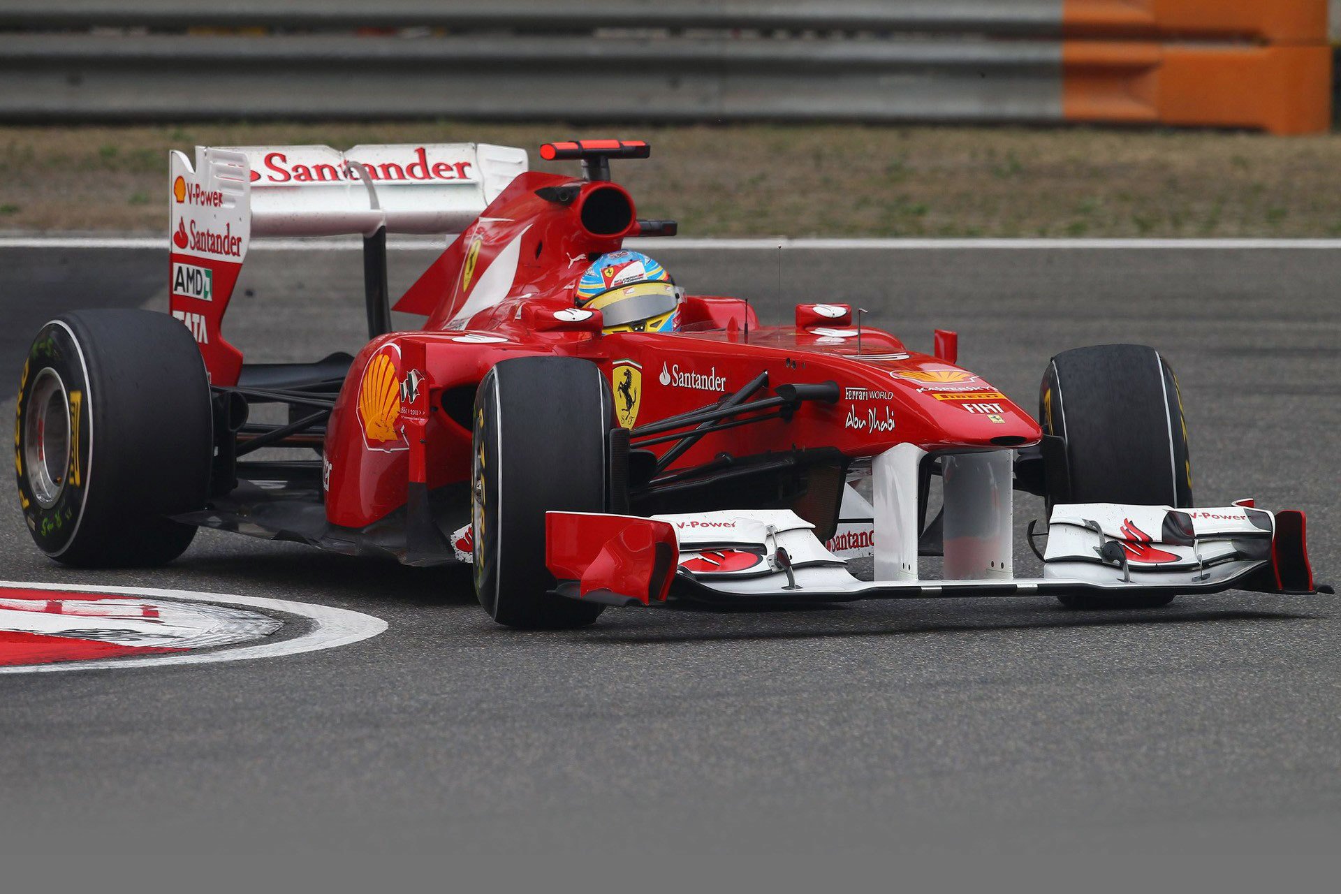 formuła formuła jeden f1 gp chin szanghaj 2011 ferrari 150 italia fernando alonso formuła 1 f1 chiny ferrari kierowca pilot tor zakręt