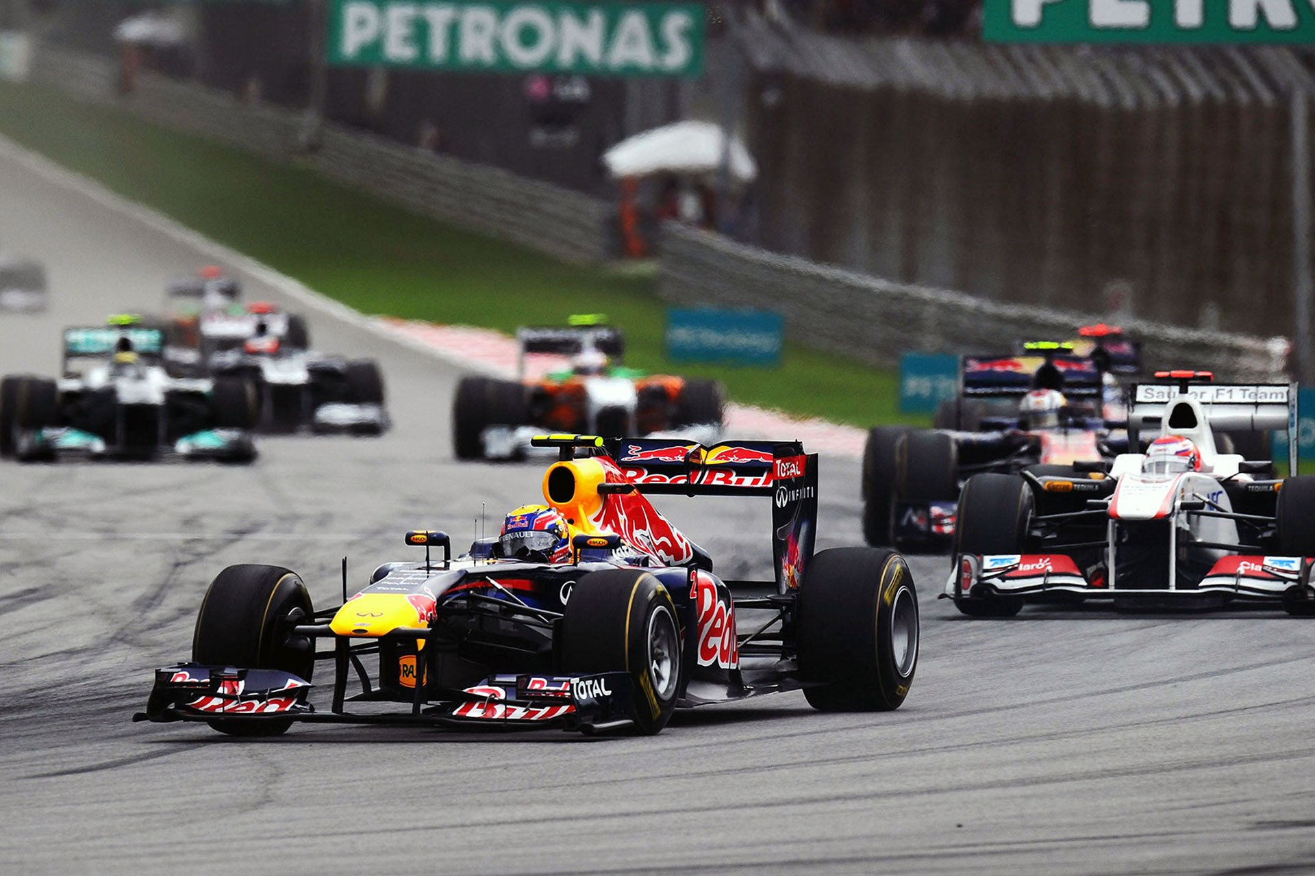 foto carrera pista pista gran premio de malasia internacional autódromo sepang sepang f1 circuito internacional 2011 coches de carreras toro rojo rb7 mark webber red bull racing renault fórmula 1 f1 fórmula 1