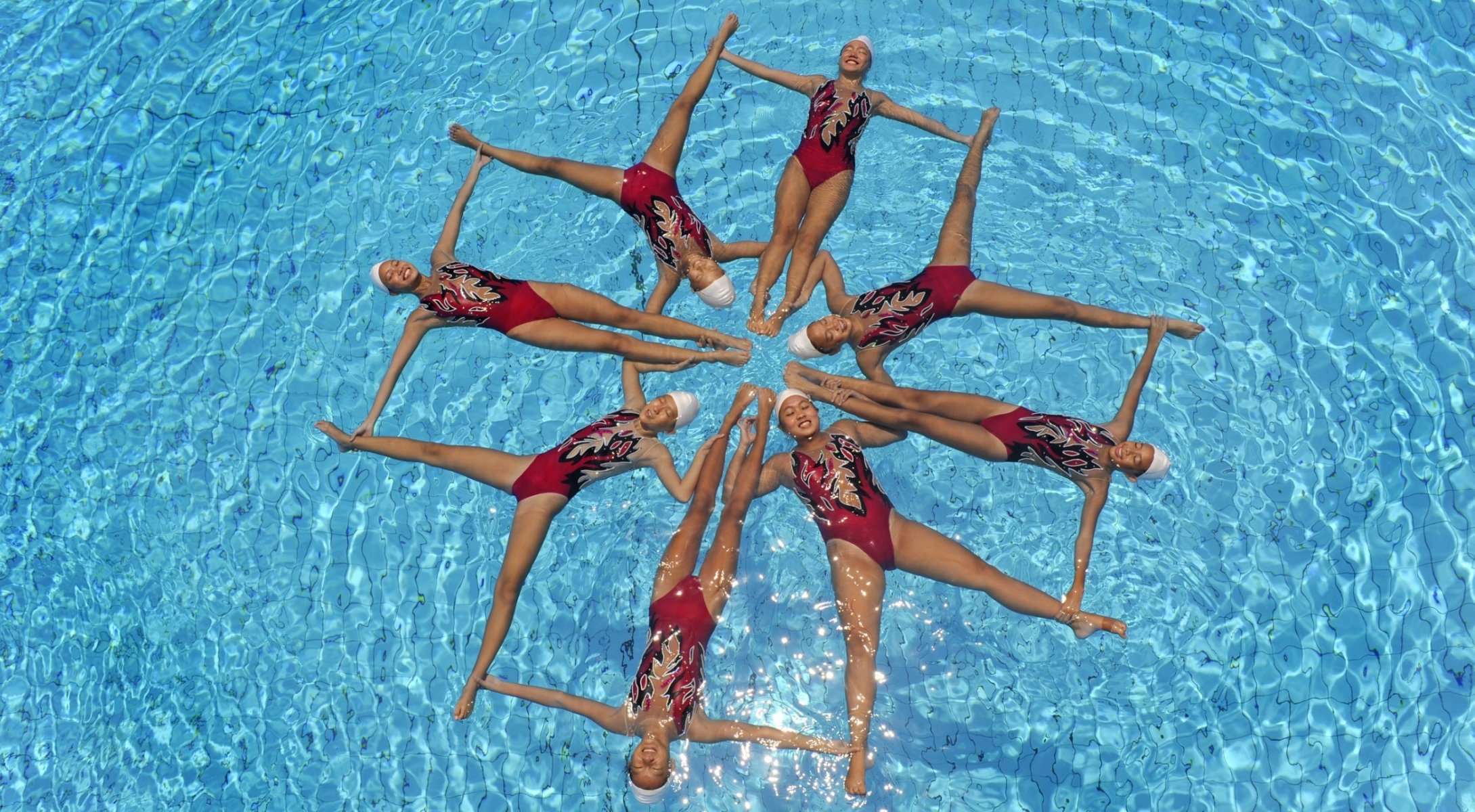 sincronizado natación deportes figura niñas agua