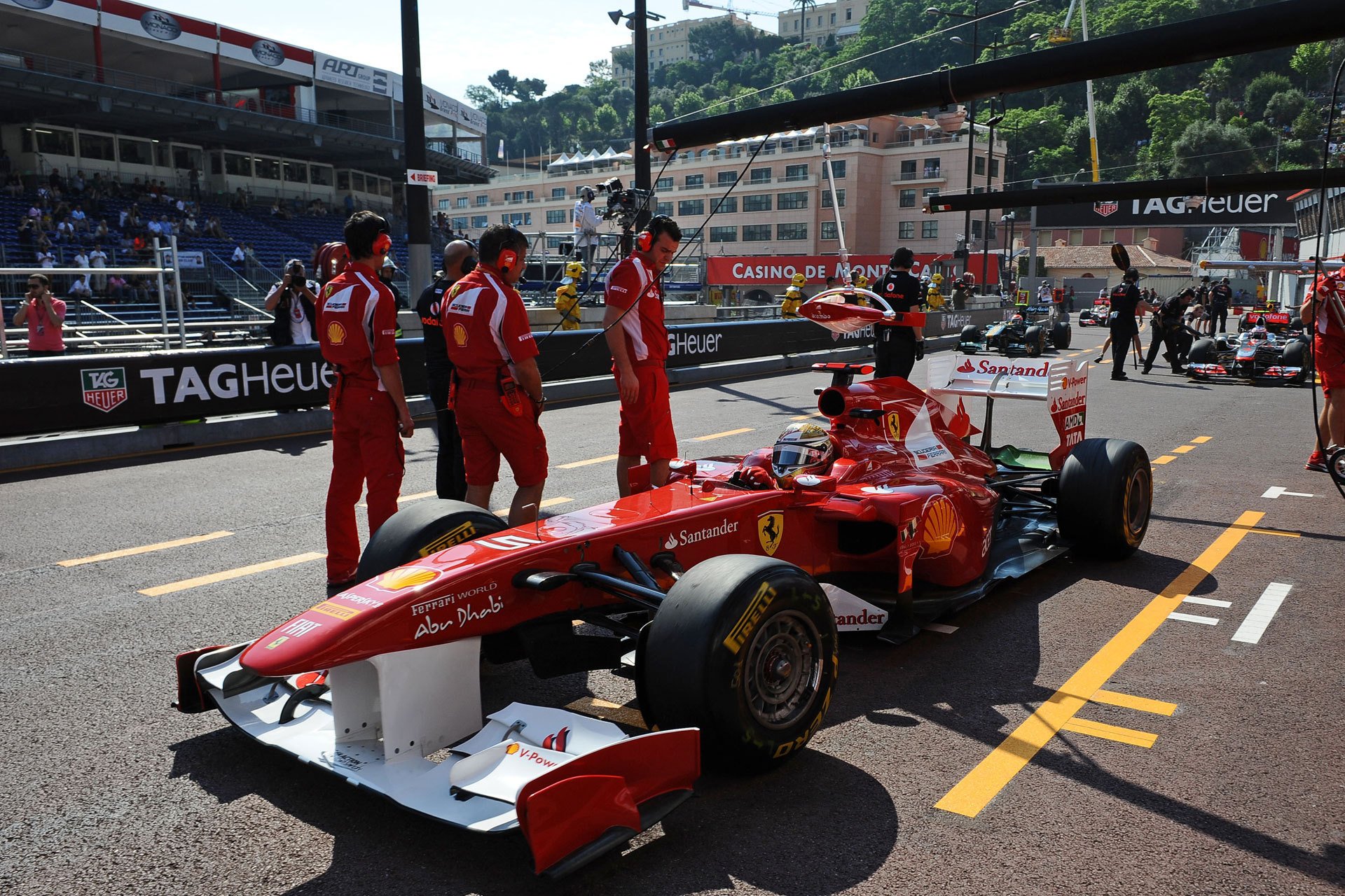 f1 formel 1 formel 1 bolide ferrari 150° italia fernando alonso scuderia ferrari scuderia ferrari boxy boxengasse monaco grand prix stadtbahn monte carlo 2011