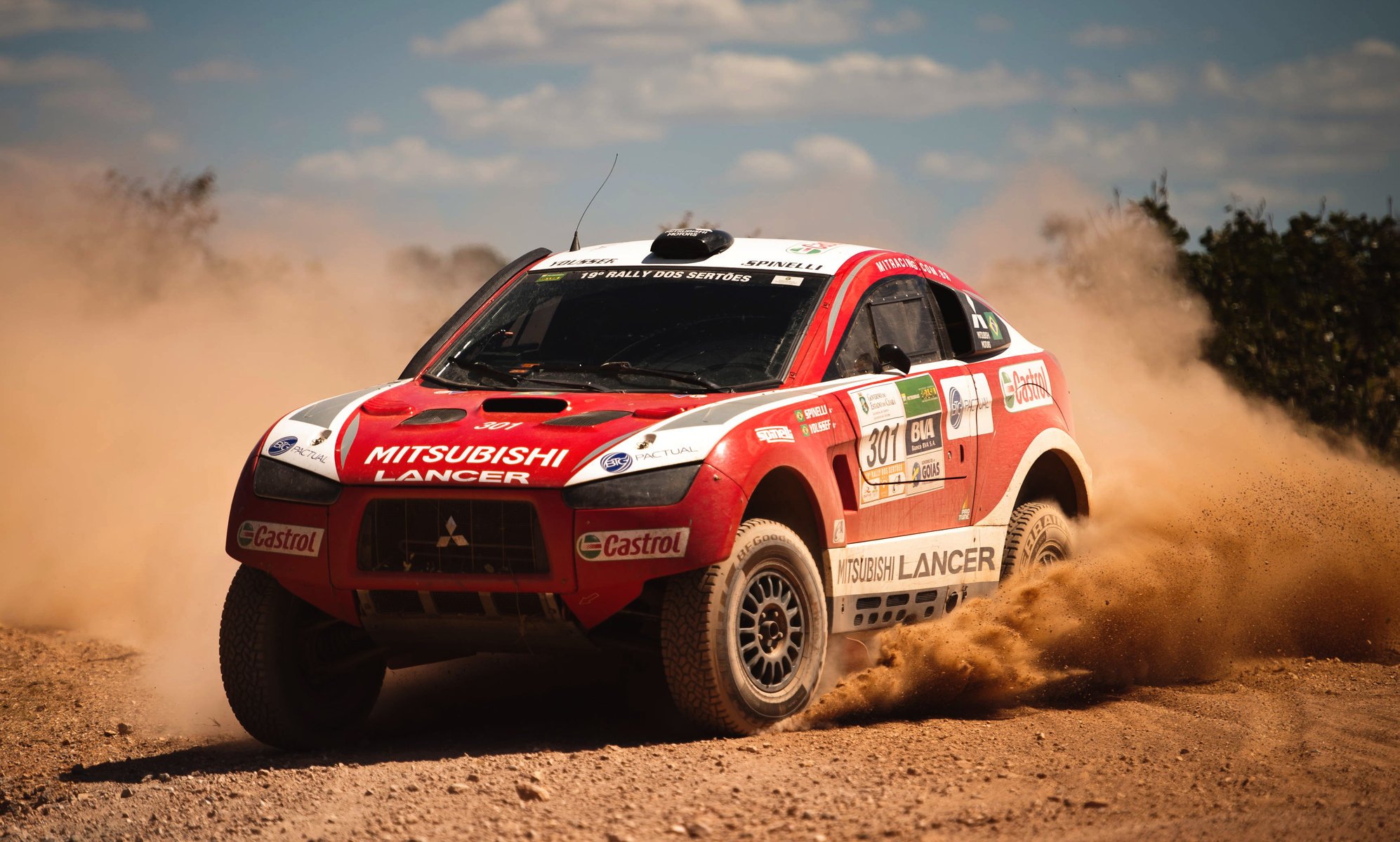 mitsubishi машина rally внедорожник авто мицубиси dakar