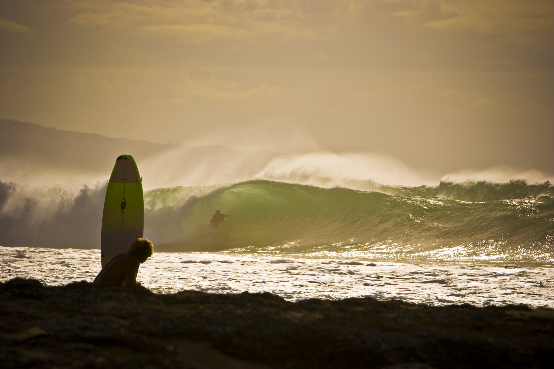 surfing fale plaża deska ocean plusk