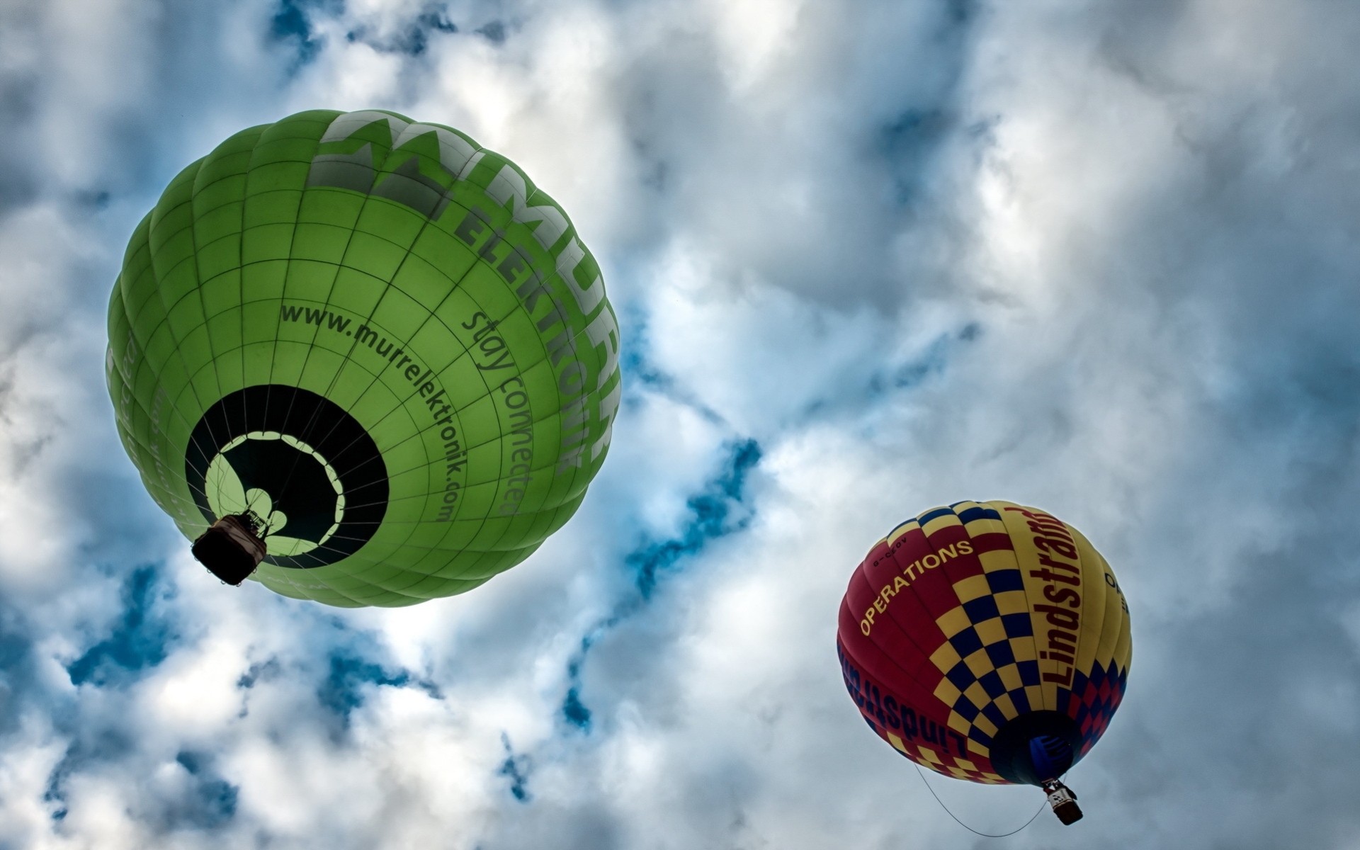 cielo bolas deportes