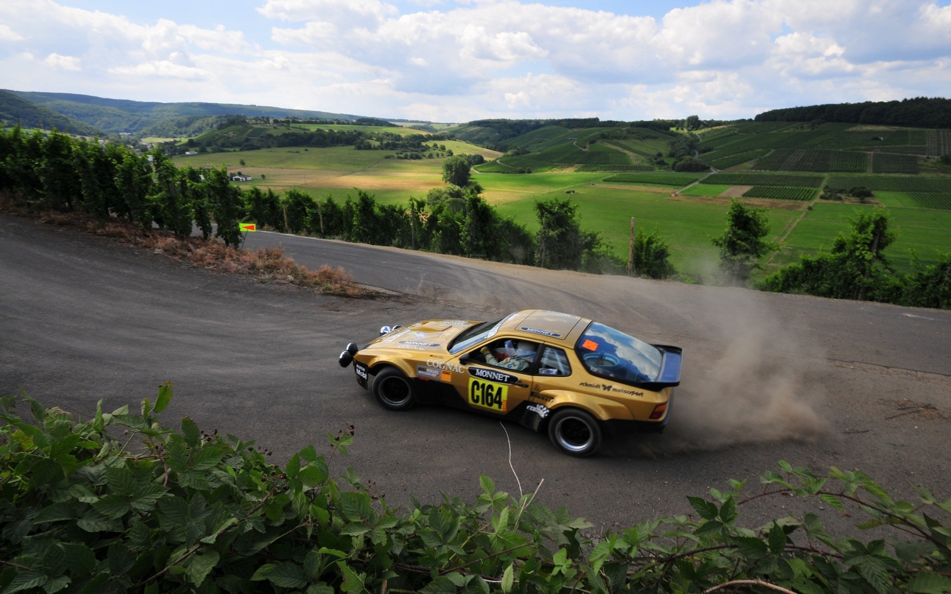 deriva rally deporte naturaleza porsche 944