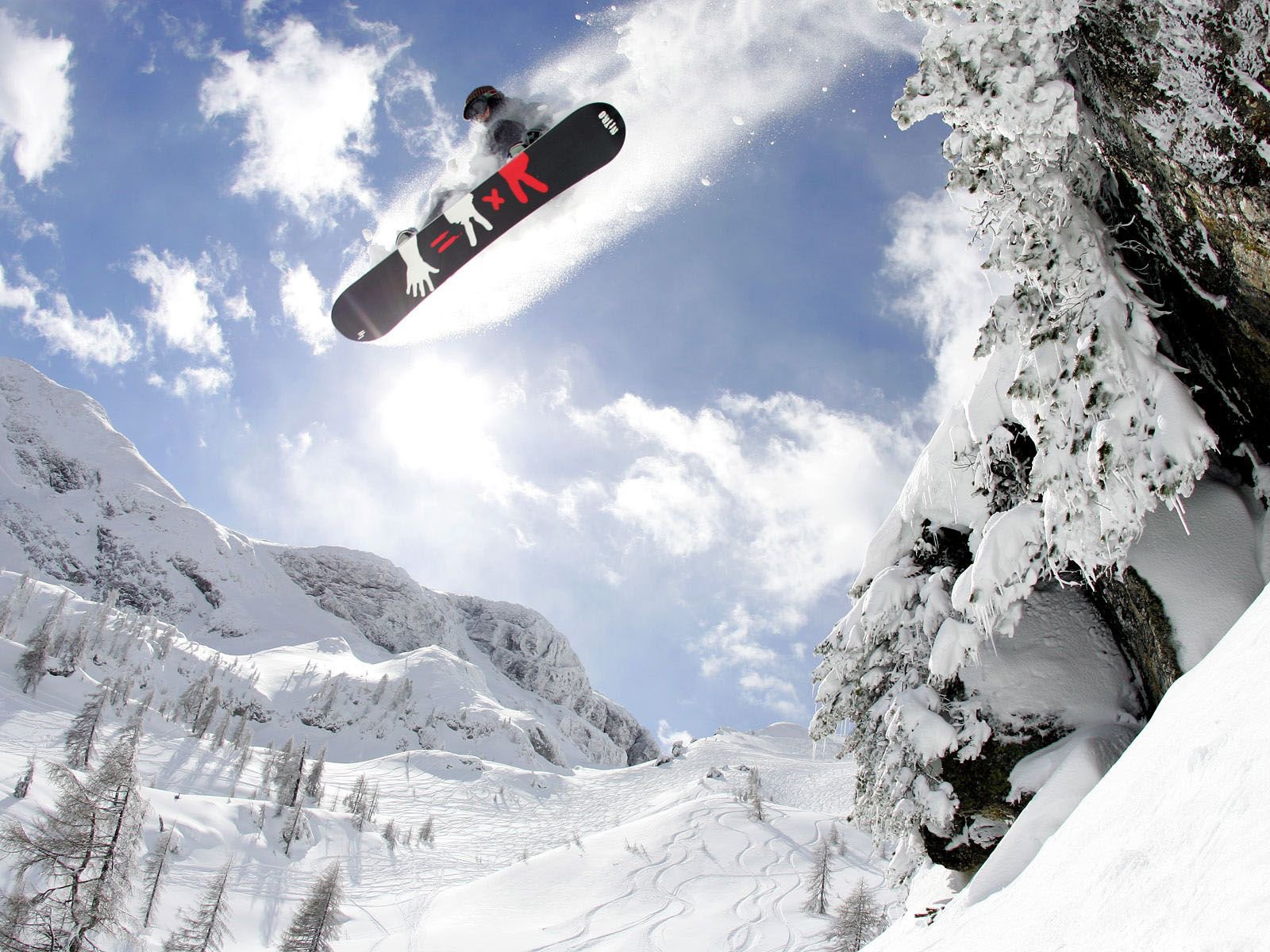 snowboard zima góry śnieg lot skok