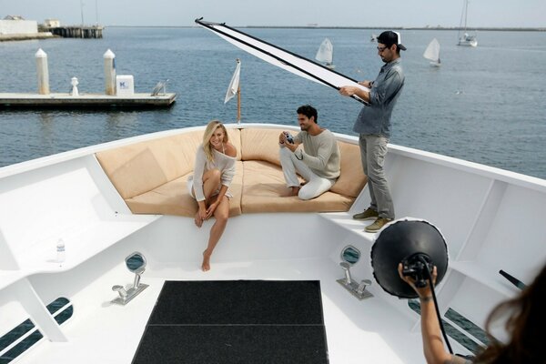 Maria Scharapowa und Enrique Iglesias auf einer Yacht