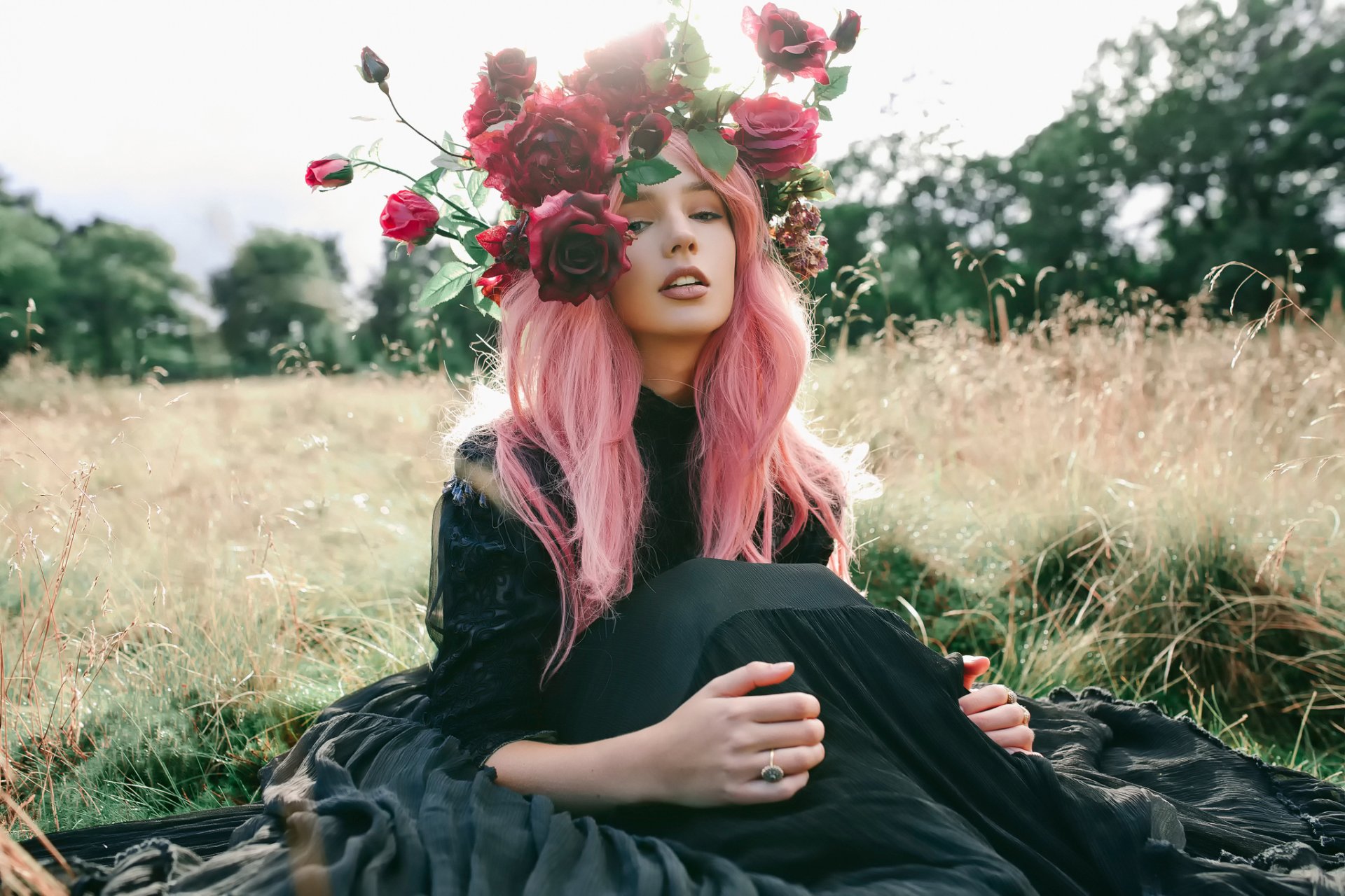 alexandra cameron mädchen rosen rosa haare