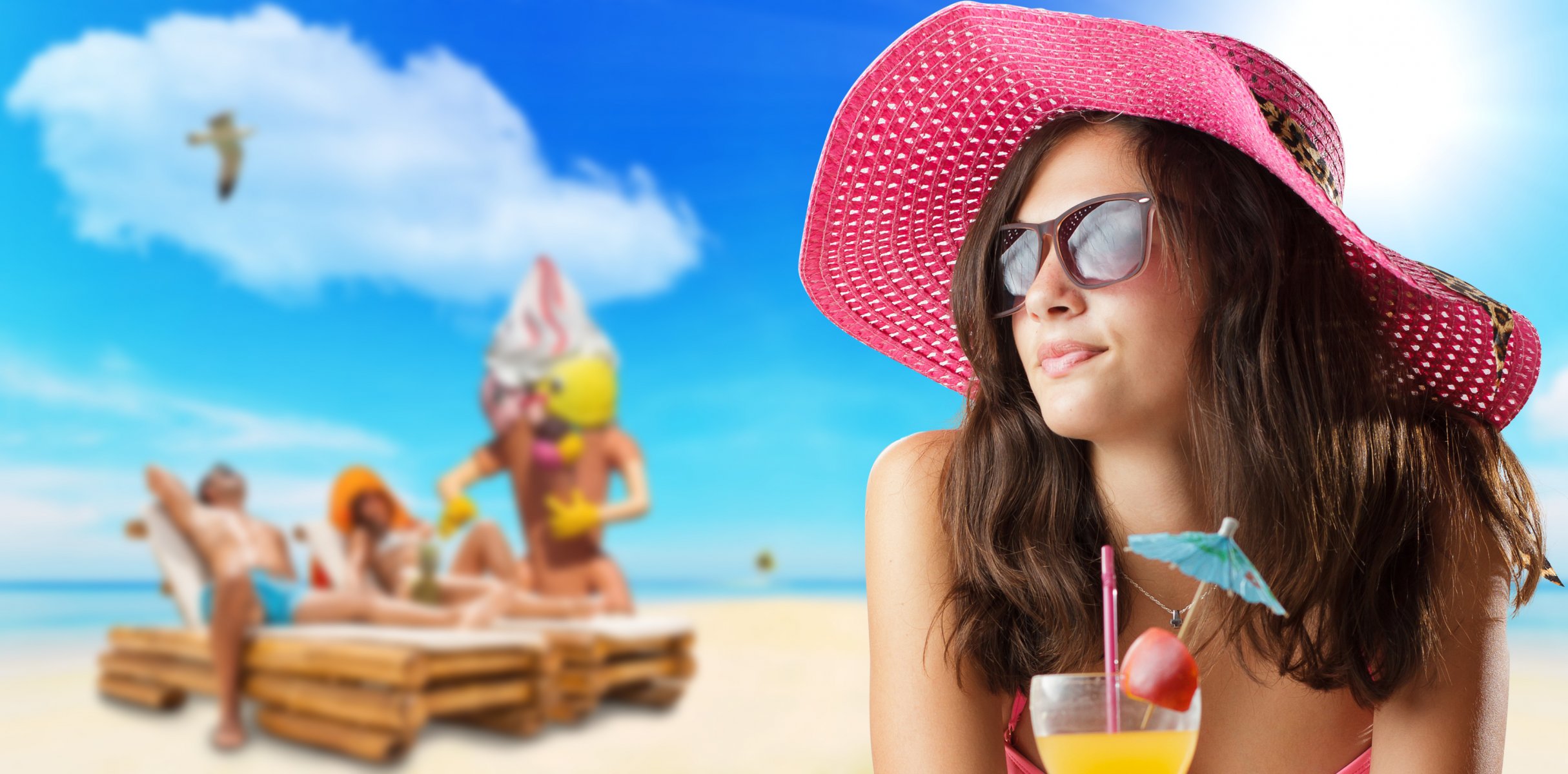 fille plage été partie voyage chapeau rose cocktail