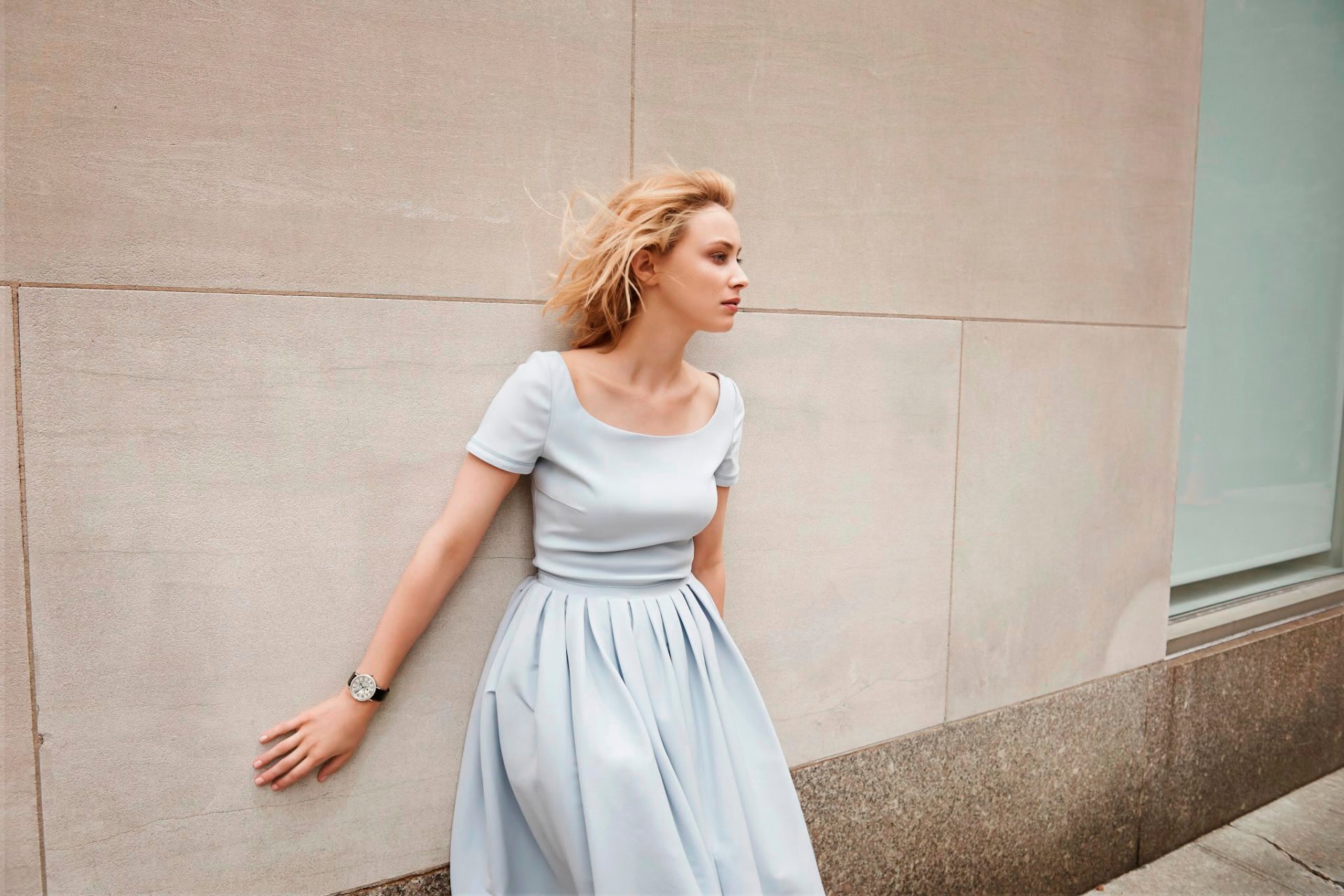 gadon séance photo marque jaeger-lecoultre sarah gadon