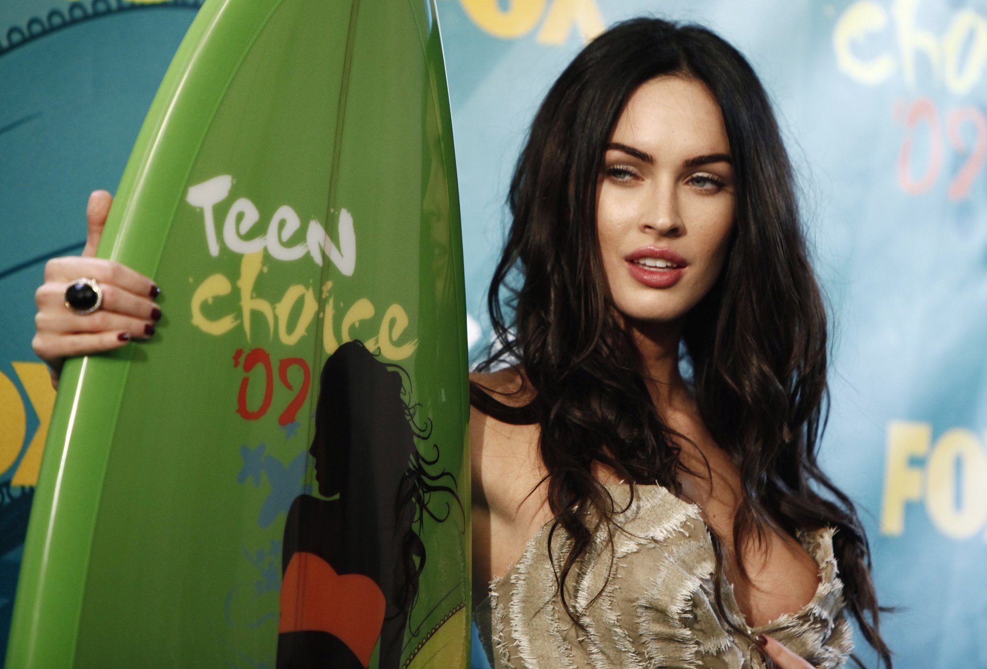 megan fox vestito bellezza bruna