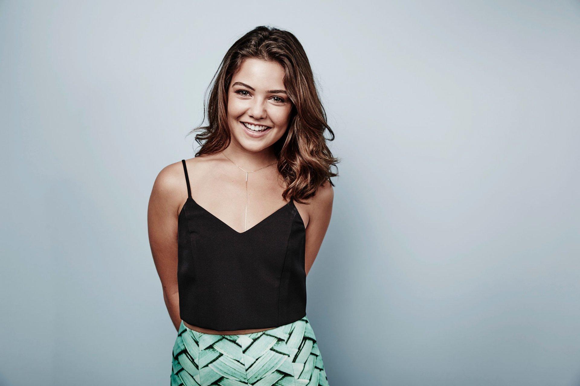 danielle campbell danielle campbell actress photo shoot originals comic-con