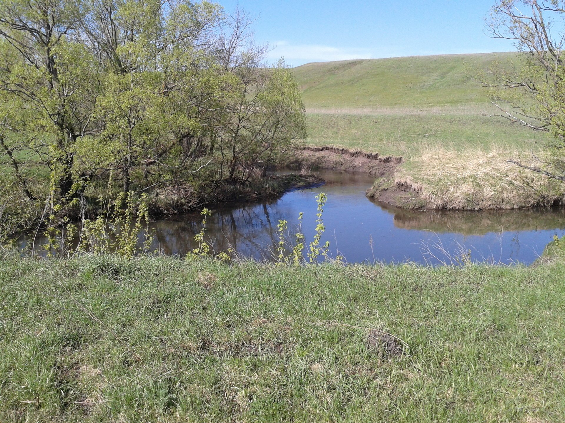 pequeño río