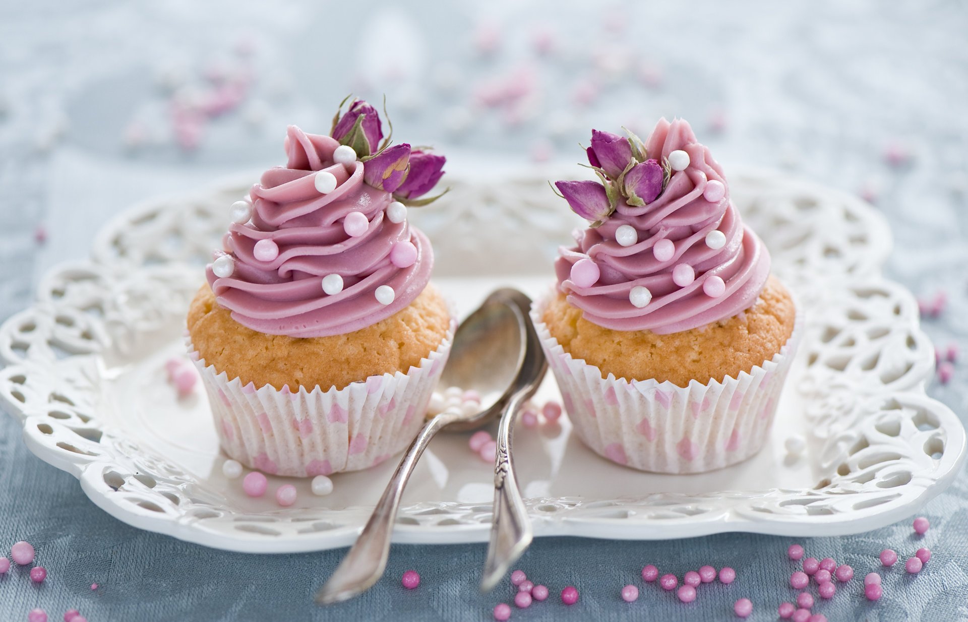 fiori cupcakes crema cottura decorazione dessert rosa